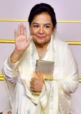 Farida Jalal profile Photo
