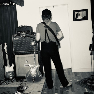 Gaz Coombes profile Photo