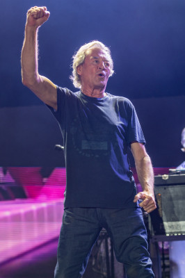 Ian Gillan profile Photo