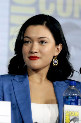Isa Briones profile Photo