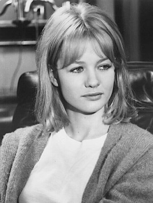 Judy Geeson profile Photo