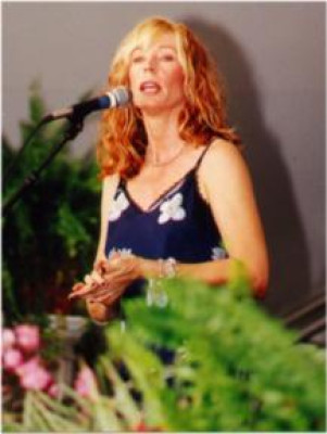 Juice Newton profile Photo