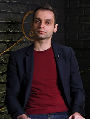 Konstantin Kisin profile Photo