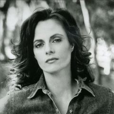 Lisa Blount profile Photo