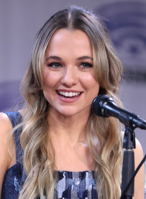 Madison Iseman profile Photo
