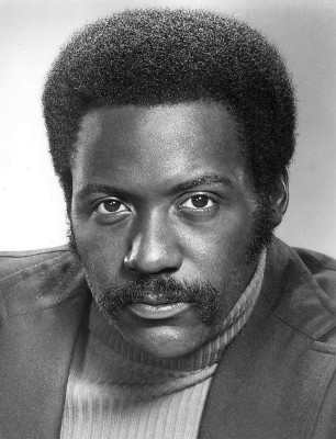 Richard Roundtree profile Photo