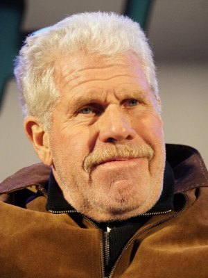 Ron Perlman profile Photo