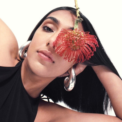 Rupi Kaur profile Photo