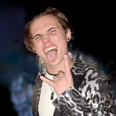 Tanner Buchanan profile Photo