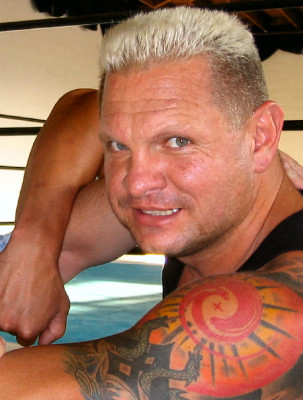 Tom Howard (wrestler) profile Photo