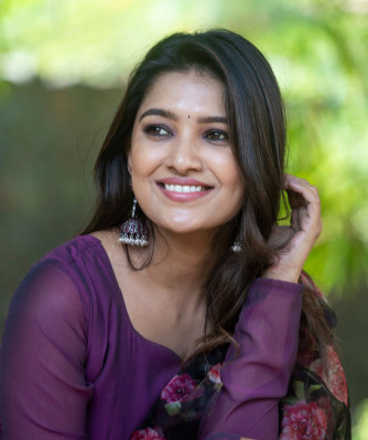 Vani Bhojan profile Photo