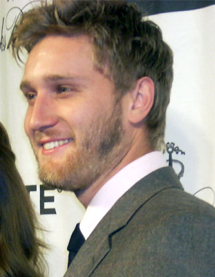 Aaron Staton profile Photo