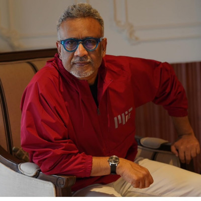 Anubhav Sinha profile Photo