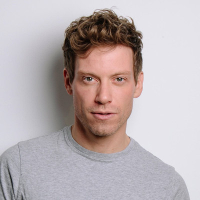 Barrett Foa profile Photo