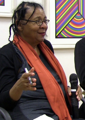 Bell hooks profile Photo