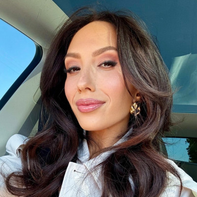 Cheryl Burke profile Photo