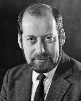 Clement Freud profile Photo
