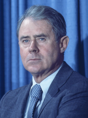 Cyrus Vance profile Photo