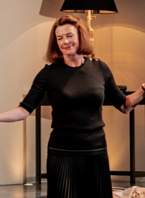 Doon Mackichan profile Photo