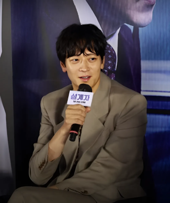 Gang Dong-won profile Photo