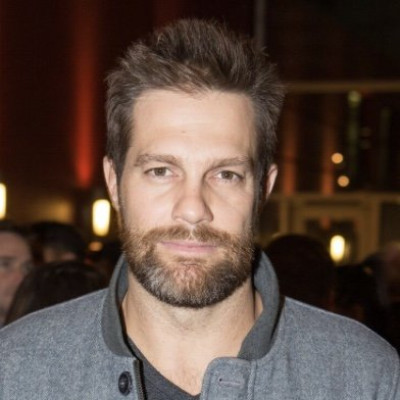 Geoff Stults profile Photo