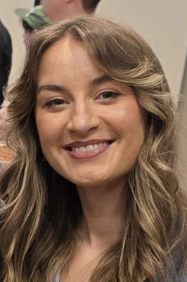 Holly-Anne Hull profile Photo