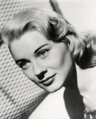 Hope Lange profile Photo
