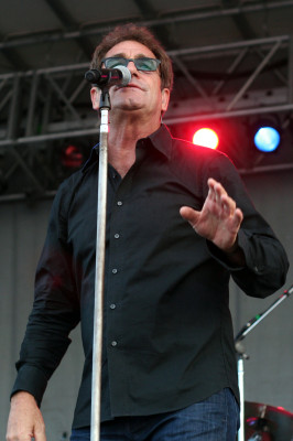 Huey Lewis profile Photo
