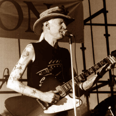 Johnny Winter profile Photo