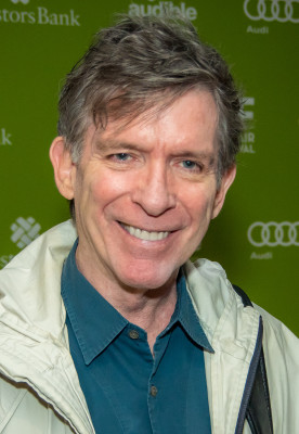 Kurt Loder profile Photo