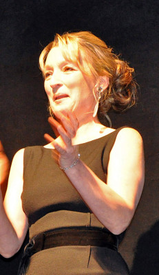 Lesley Manville profile Photo