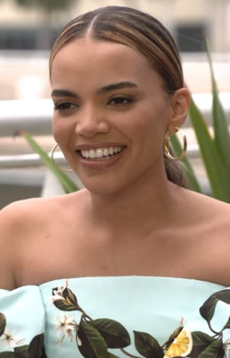 Leslie Grace profile Photo