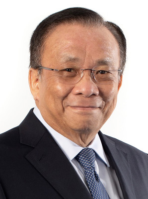Lucas Bersamin profile Photo