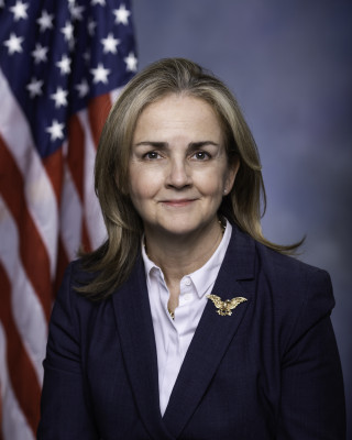 Madeleine Dean profile Photo