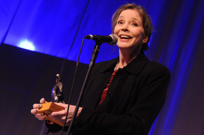 Nanci Griffith profile Photo