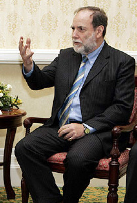 Nicky Oppenheimer profile Photo