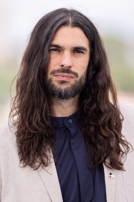 Oliver Laxe profile Photo