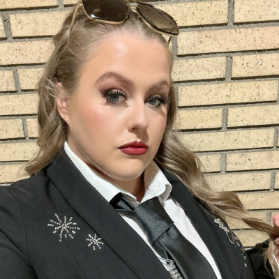 Piper Niven profile Photo
