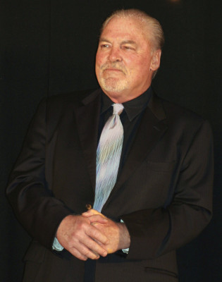 Stacy Keach profile Photo