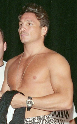 Vinny Paz profile Photo