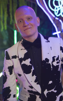 Anthony Carrigan (actor) profile Photo