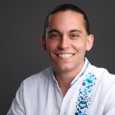 Carlos Eduardo Espina profile Photo