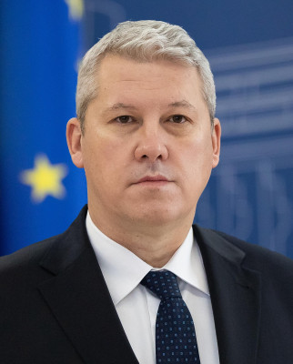 Cătălin Predoiu profile Photo