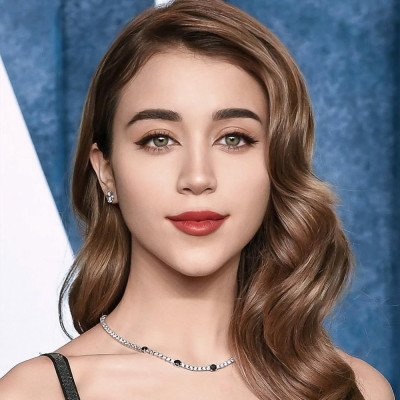 Caylee Cowan profile Photo