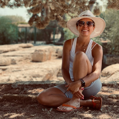 Dylan Dreyer profile Photo