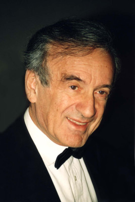 Elie Wiesel profile Photo