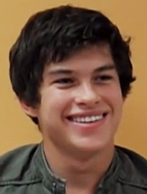 Graham Phillips (actor) profile Photo
