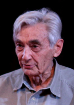 Howard Zinn profile Photo