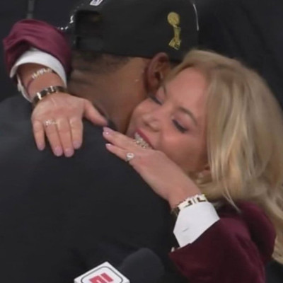 Jeanie Buss profile Photo