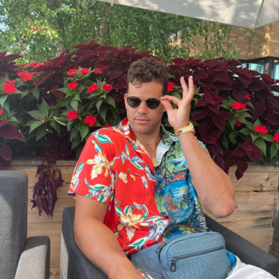 Kris Humphries profile Photo